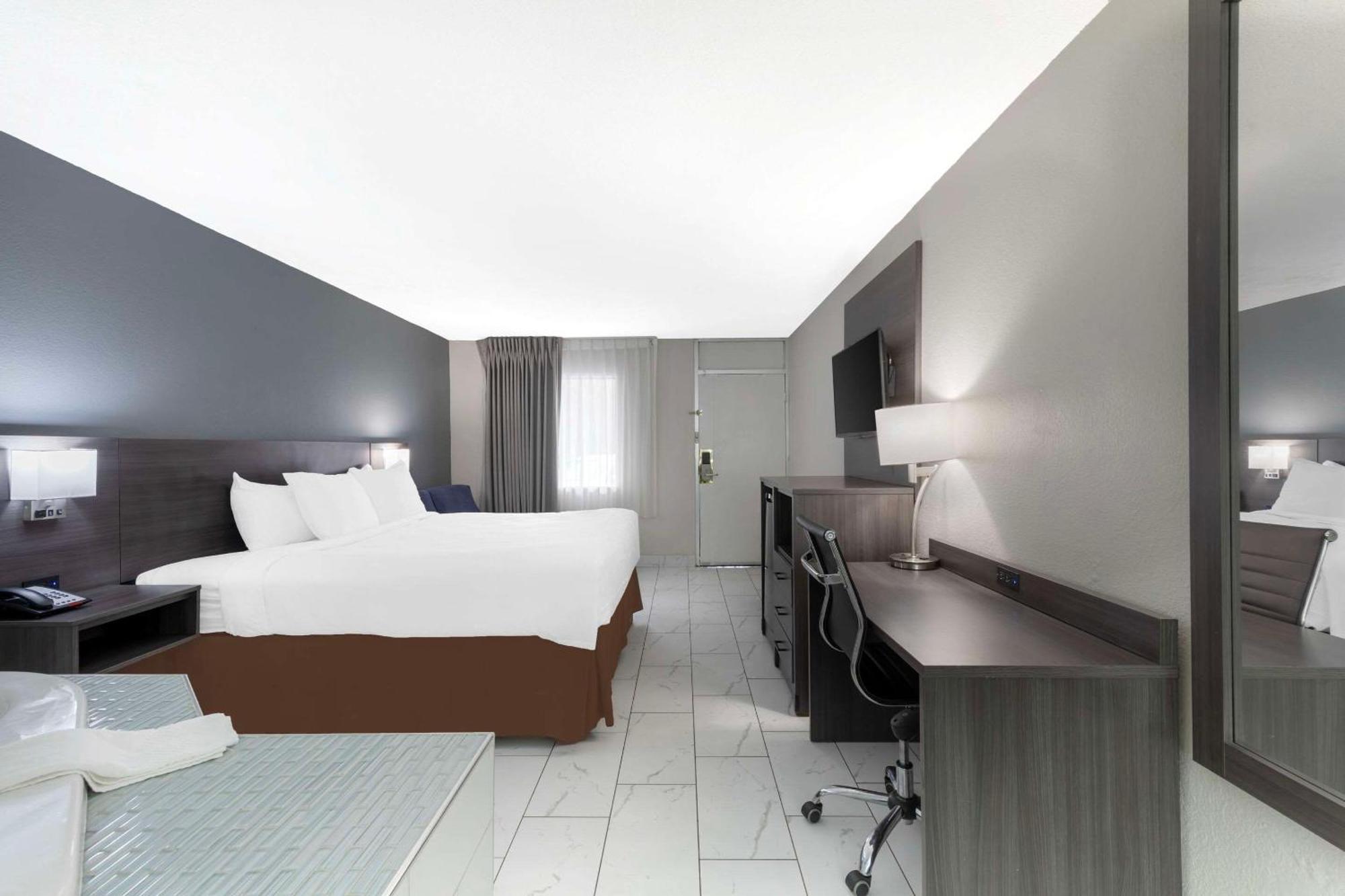 Downtown Inn & Studio Suites Мемфіс Екстер'єр фото