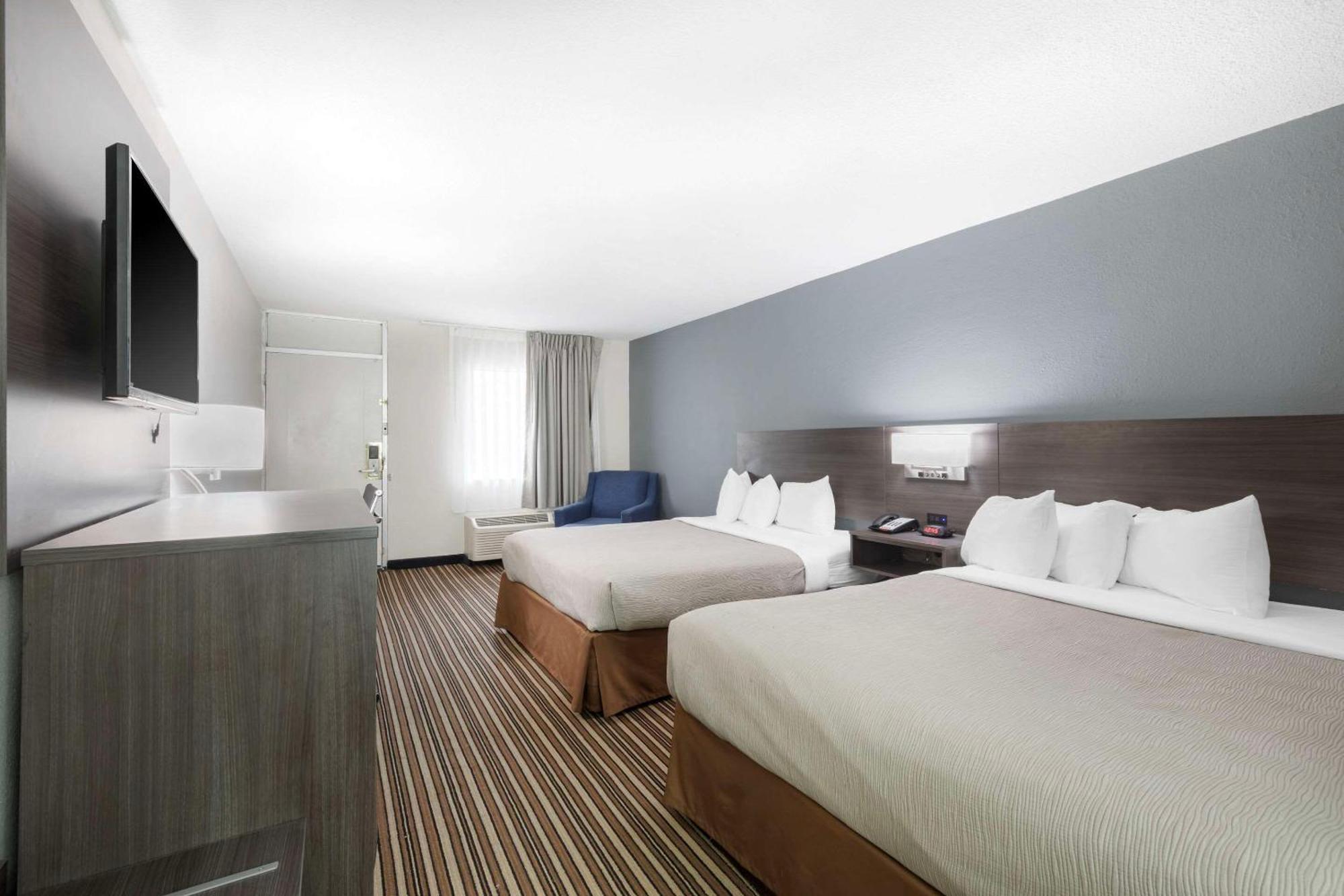 Downtown Inn & Studio Suites Мемфіс Екстер'єр фото
